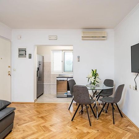 Apartman Knego With Parking 杜布罗夫尼克 外观 照片