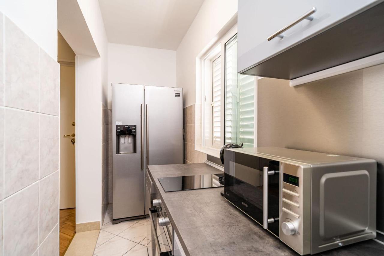 Apartman Knego With Parking 杜布罗夫尼克 外观 照片
